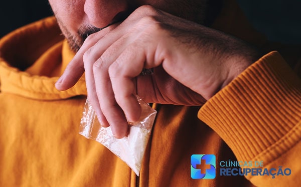Vício em Cocaína - Internação e Tratamento em clínica de reabilitação - Pelotas - RS Vício em Cocaína - Internação e Tratamento em clínica de reabilitação - Pelotas - RS